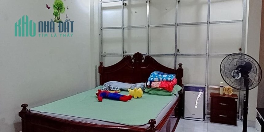 NHÀ LÊ VĂN LƯƠNG, QUẬN 7, 2 TẦNG, 4X18M, LỘ TRƯỚC NHÀ 3,5M, NHỈNH 4 TỶ