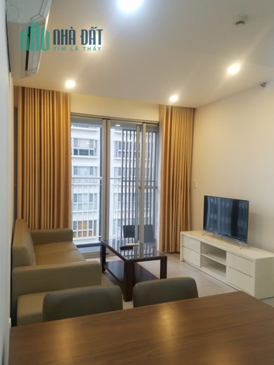 CHO THUÊ CĂN HÔ SECNIC VALLEY 1 2PN 2WC GIÁ 18TR/THÁNG