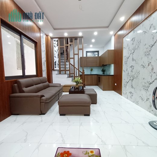 1 nhà ra ô tô, ngõ an ninh an toàn ở sướng bán nhà Tôn Thất Tùng