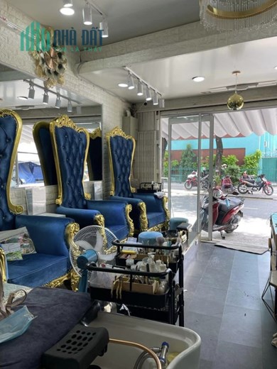 CẦN SANG NHƯỢNG LẠI TIỆM ĐỊA CHỈ; ĐƯỜNG SƯ VẠN HẠNH, PHƯỜNG 2, QUẬN 10