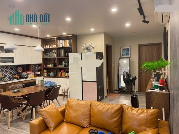 Chung cư Huỳnh Thúc Kháng Đống Đa 123m2 3 ngủ 2VS.