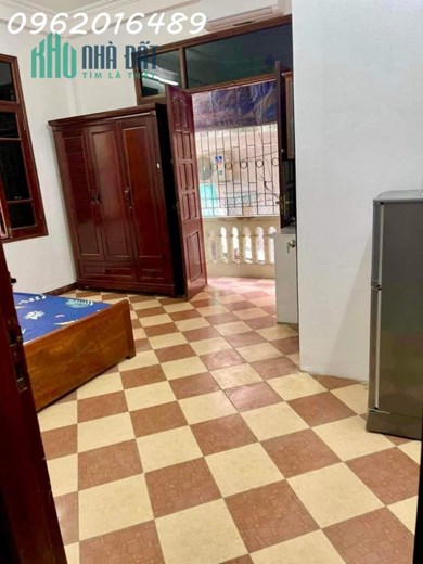 Xuân Thủy- 35m x 4T-MT 4m-Ở ngay- chỉ 3 tỷ 55 tỷ