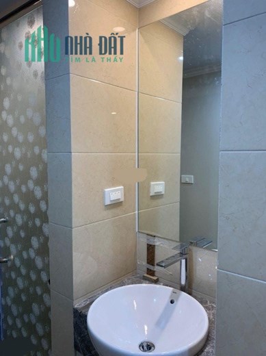 Chung cư B1  Giảng Võ Ba Đình 90m2 3 ngủ 1VS.