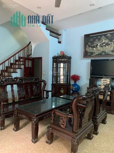 Bán nhà Đặng Văn Ngữ  P/Lô vỉa hè 3 ô tô tránh, Dt 50m x 5.5t, mt 6m, 11 tỷ.