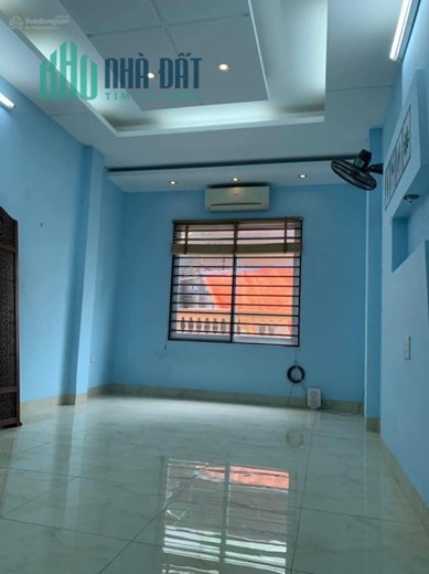 Bán nhà Đặng Văn Ngữ  P/Lô vỉa hè 3 ô tô tránh, Dt 50m x 5.5t, mt 6m, 11 tỷ.