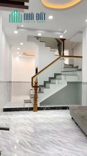 Nhà thuê 2 Tầng mới đẹp hẻm 23 Hồ Thanh Biên P4Q8 - Giá 8 Triệu