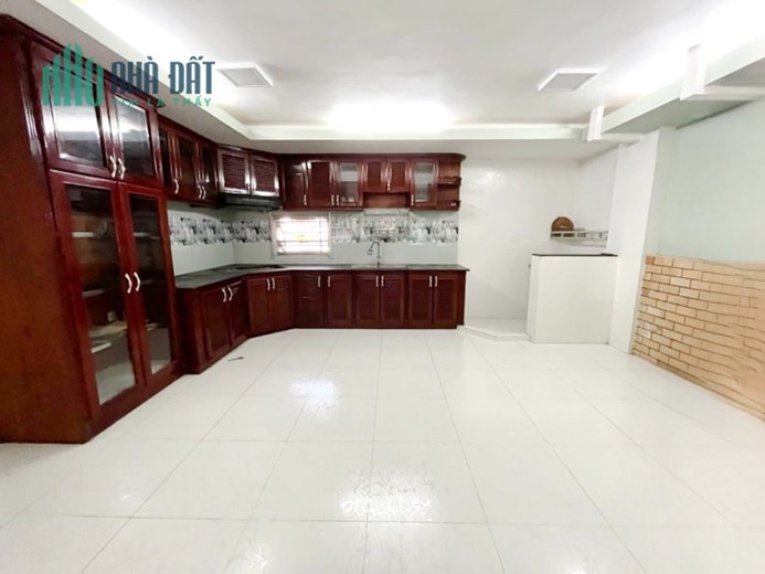Nhà thuê 4 Tầng mới Đs 5 góc Phạm Hùng, P4Q8 - Giá : 22 Triệu