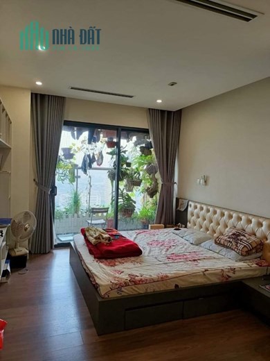 Cực gấp bán căn hộ 3 ngủ Tòa C Imperia Garden ( 203 Nguyễn Huy Tưởng) 126m2 giá 7.3 tỷ