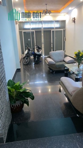 Bán gấp nhà mặt tiền kinh doanh đường Nguyễn Lương Bằng, Đà Lạt giá chỉ 12 tỷ
