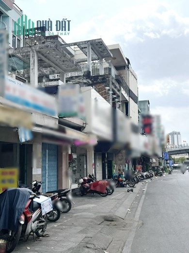 Nhà 4 tầng nở hậu đối diện BV Nhi Đồng đường Lý Thái Tổ P9Q10