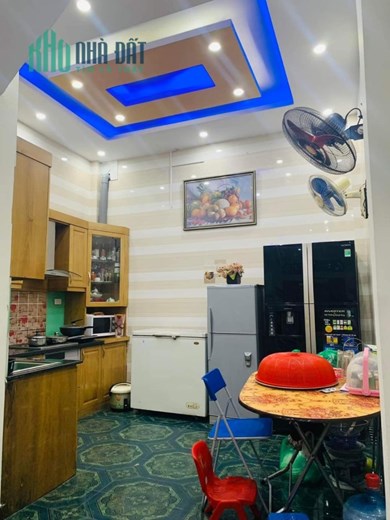 Trung Kính đôi, chủ giảm sốc 500tr, cần bán trong tháng 6, 50m2 giá nhỉnh 6 tỷ