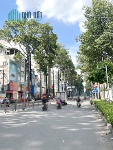 Cho thuê nhà mới 3 tầng mặt tiền kinh doanh đường 3/2 P12Q10 - 60 Triệu