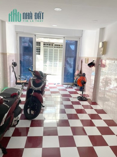 Bán nhà mới 5 tầng hẻm xe tải đường Sư Vạn Hạnh P9Q5 - Giá 9.5 Tỷ