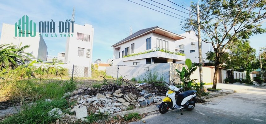 Cần bán lô đất Biệt Thự Khu VIP Nam Việt Á Đường Nguyễn Lữ Đà Nẵng 270m2 Chỉ 50 triệu/m2