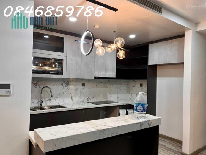 Chủ nhà gửi bán căn hộ chung cư cao cấp Dolphin Plaza - DT 152m2, 2pn, full nội thất. Giá 3.4