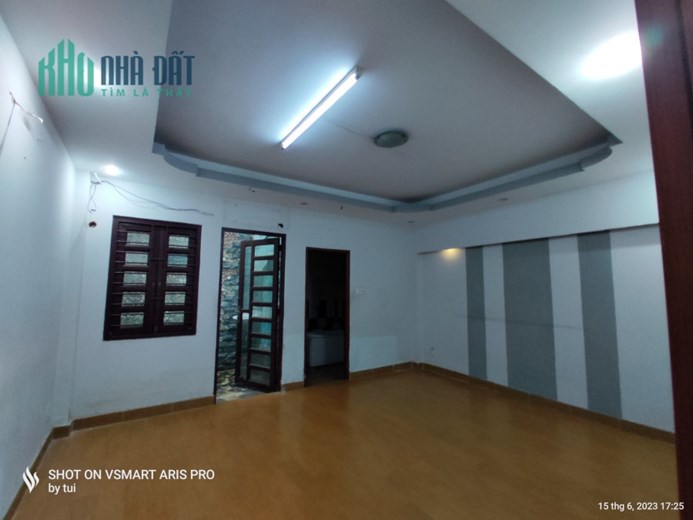 Cho thuê nhà nguyên căn 36/6 đường Chử Đồng Tử Phường 7, Quận Tân Bình