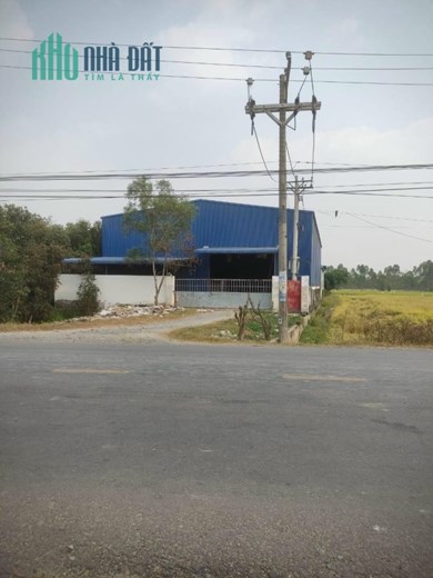BÁN RẺ NHÀ XƯỞNG XÂY SẴN 2.000m2 Ở ĐỨC HOÀ, CÓ GỞI HH CHO AE MG GIỚI THIỆU DÙM