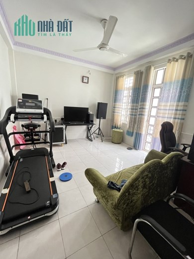 BÁN NHÀ HẺM 10M 5TẦNG 60M2 QUẬN TÂN PHÚ
