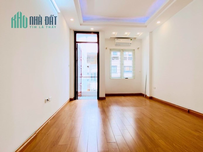 CHỦ CẦN BÁN GẤP NHÀ PHỐ KHƯƠNG TRUNG QUẬN THANH XUÂN DT:35M2 5 TẦNG MT:3.5M 3 PHÒNG NGỦ RỘNG