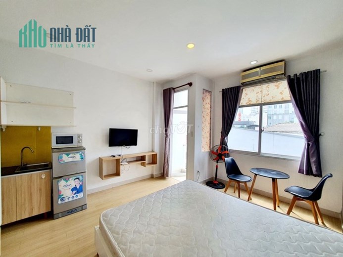 Một chiếc phòng VIEW ĐẸP HẾT NƯỚC CHẤM ở đường HOÀNG SA, Quận 3!!!