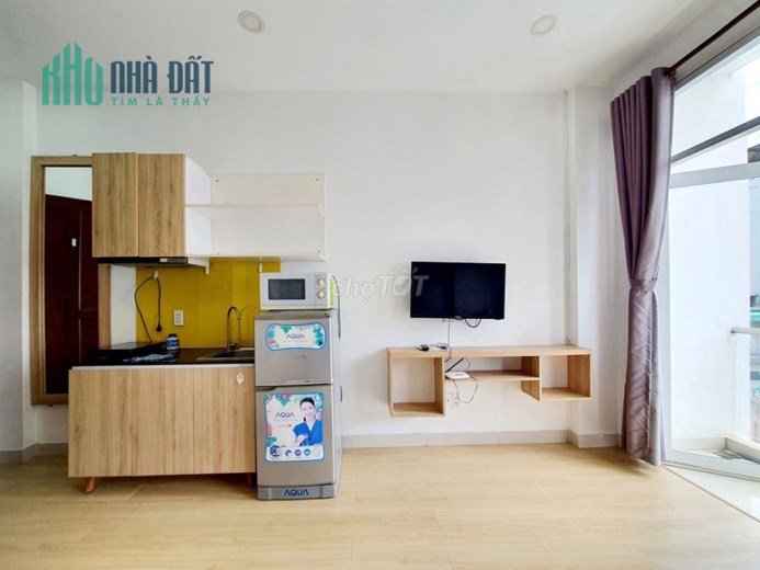 Một chiếc phòng VIEW ĐẸP HẾT NƯỚC CHẤM ở đường HOÀNG SA, Quận 3!!!