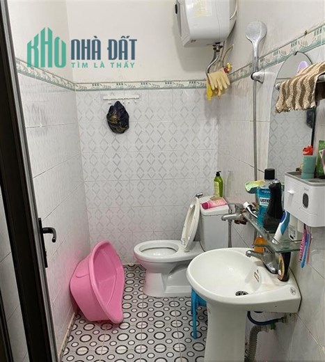 Bán nhà ngõ 132 An Đà, diện tích 45m 3 tầng GIÁ 2.2 tỉ, sân cổng riêng