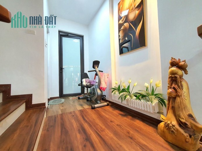 Bán nhà phố Thiên Lôi, diện tích 41m 4 tầng GIÁ 2.65 tỉ full nội thất gần Hoàng Huy