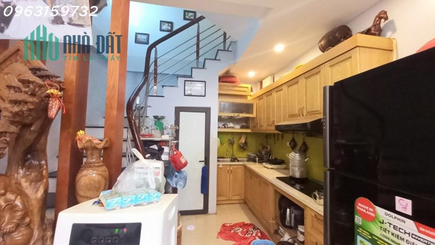 SIÊU PHẨM KIM GIANG THANH XUÂN , Ô TÔ NGAY NHÀ 40M2 5 TẦNG 4 TỶ