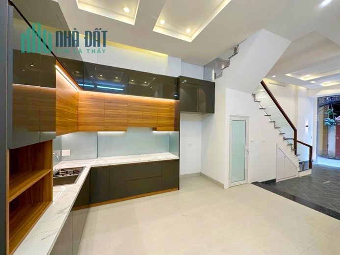 Bán nhà phân lô ngõ 322 Lê Trọng Tấn, Thanh Xuân, ngõ 2 ô tô tránh,5 tầng 4 ngủ, 0385582986