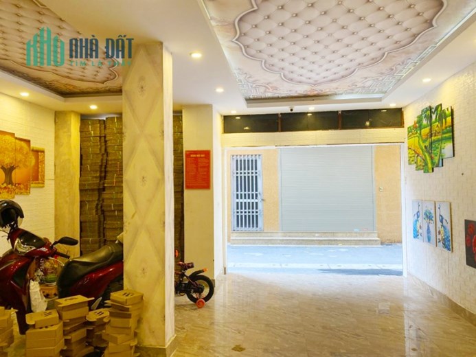 Bán nhà phân lô ngõ 82 Hoàng Đạo Thành, Thanh Xuân, ngõ thông ô tô 7 chỗ, 7 tầng thang máy,
