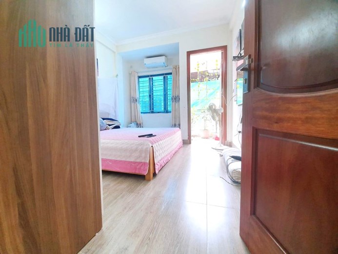 Bán nhà riêng Nam Dư - Hoàng Mai 38M 5 Tầng giá 3 tỷ