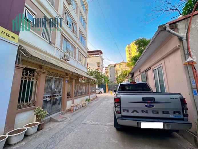 Chính chủ tôi bán nhà riêng lô góc 2 mặt tiền phố Nguyễn Trãi, Thanh Xuân, Ô tô thoải mái tránh đỗ,