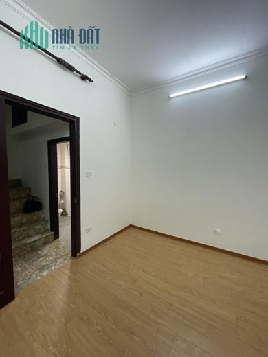 Chính chủ tôi bán nhà phố Cù Chính Lan, Thanh Xuân, đường 2 ô tô tránh,5 tầng, mặt tiền kinh doanh