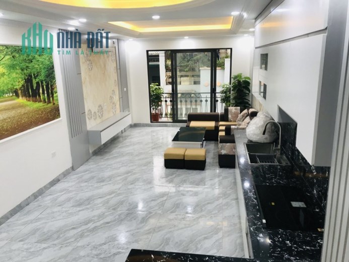 Chính chủ cần bán nhà ngõ 26 Cù Chính Lan, Thanh Xuân, ô tô tránh đỗ cửa, 40m2 x 6 tầng thang máy,
