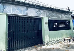 bán nhà đường 5 lò lu 2mt giá 3.95 tỷ,SHR,lh 0933660119