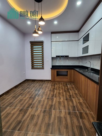Bán ngôi nhà 68m2 phố Ngọc Lâm, Long Biên Gara Ô tô thông Thang máy Nhập Kinh doanh siêu tốt 9.1 Tỷ