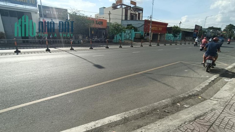 Bán Nhà Tô Ký Quận 12 Mặt Tiền Kinh Doanh Đỉnh Ngang 10m Dài 33m