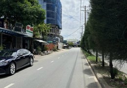 Nhà 2 mặt tiền đường rộng 18m. diện tích 60m2 đường CN11, Sơn Kỳ, Tân Phú, giá chỉ 8.5 tỷ.