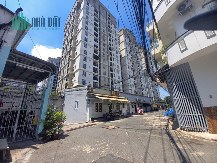 Bán gấp nhà 2 tầng mới cứng-55m2-Rộng 5m-Hẻm ô tô-Đường Đỗ Xuân Hợp.