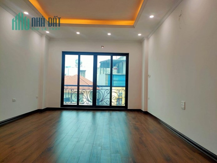 Nhà phân lô Quan Nhân DT 55m2, 5 tầng, MT 4m, lô góc, ô tô, KD- VP- Ở tốt giá 9.2 tỷ
