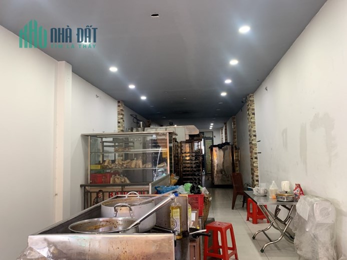 Quận Thủ Đức ,Sang tiệm bánh – lò bánh mì , MT Số 1023 Tỉnh Lộ 43 , F. Bình Chiểu, Tel : 0961434434