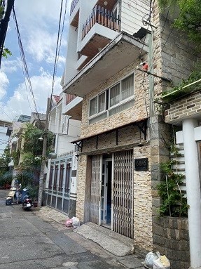 CẦN BÁN CĂN NHÀ C4 CHÍNH CHỦ TRUNG TÂM TÂN BÌNH GIẢM GIÁ 10 TỶ 7 XUỐNG 10 TỶ, NGAY NGÃ 4 BẢY HIỀN -