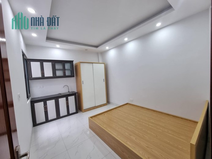 Bán tòa CCMN Lê Đức Thọ 72m x 8 tầng thang máy