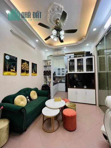BÁN NHÀ TÂN MAI THÔNG TỨ PHÍA, 2 MẶT TIỀN, KINH DOANH, OTO TRÁNH, GẦN TRƯỜNG CHỢ, NHỈNH 3 TỶ