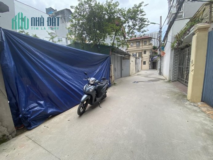 HÀNG HIẾM-BÁN ĐẤT PHỐ XUÂN ĐỈNH-TRƯỚC NHÀ Ô TÔ TRÁNH-200M2-CHỈ 27 TỶ