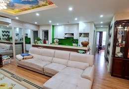 Bán nhà biệt thự đẳn cấp  phố Vân Trì . diện tích khủng 210m2 . Ô tô tránh ở cực sướng . giá 12.6 tỷ
