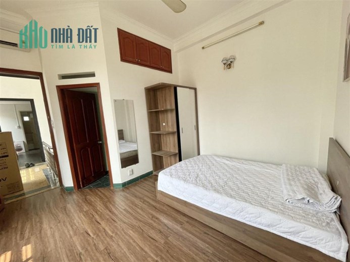 ***Cho thuê CHDV cao cấp Hoàng Sa, full nội thất ngay trung tâm