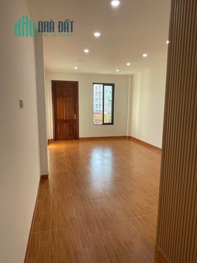 SIÊU PHẨM PHÂN LÔ CÁN BỘ-PHỐ PHẠM VĂN ĐỒNG-Ô TÔ VÀO NHÀ-THANG MÁY-60M2-CHỈ 12,5 TỶ