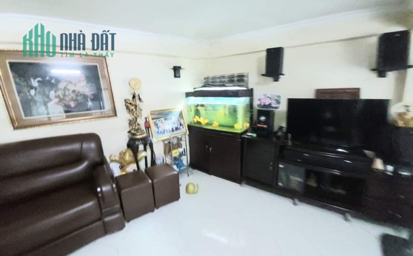 Chủ nhà cần bán nhà ngõ 64  Nguyễn Lương Bằng, diện tích 40m2, tầng 2-5: 45 m2, giá 7.3 tỷ
