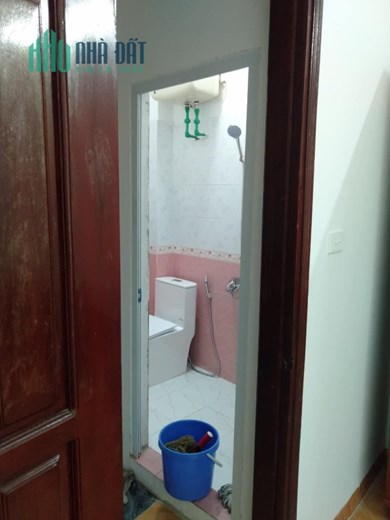 BÁN NHÀ NGÕ PHỐ TÂN MAI 25M x 5 TẦNG, 3 NGỦ, SỔ RIÊNG, CHỈ HƠN 2 TỶ